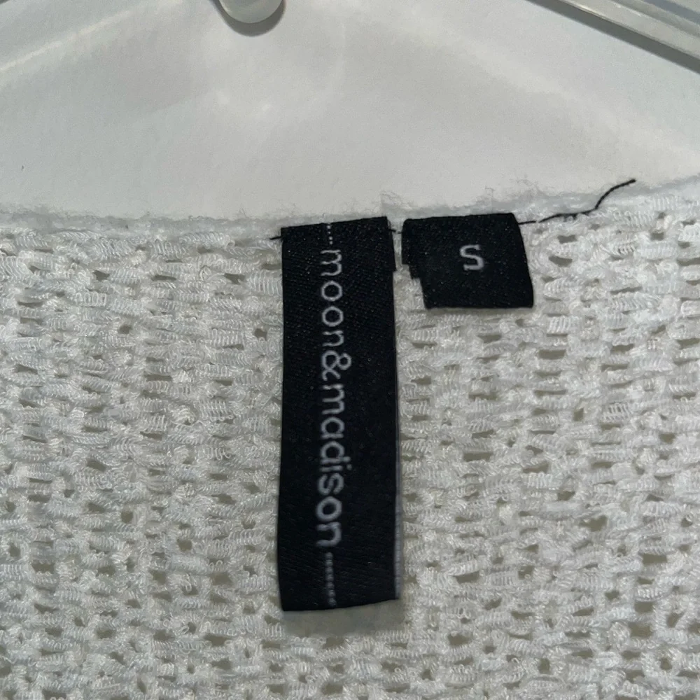 Moon & Madison white cardigan - Picture 3 of 10